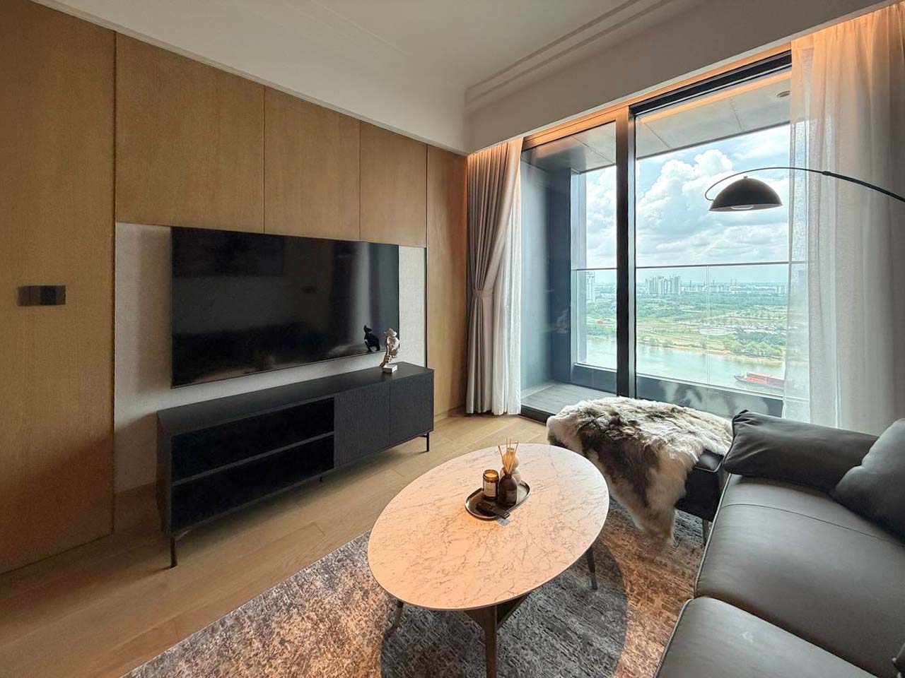1Pn-JW-Marriott-60tr6.jpg