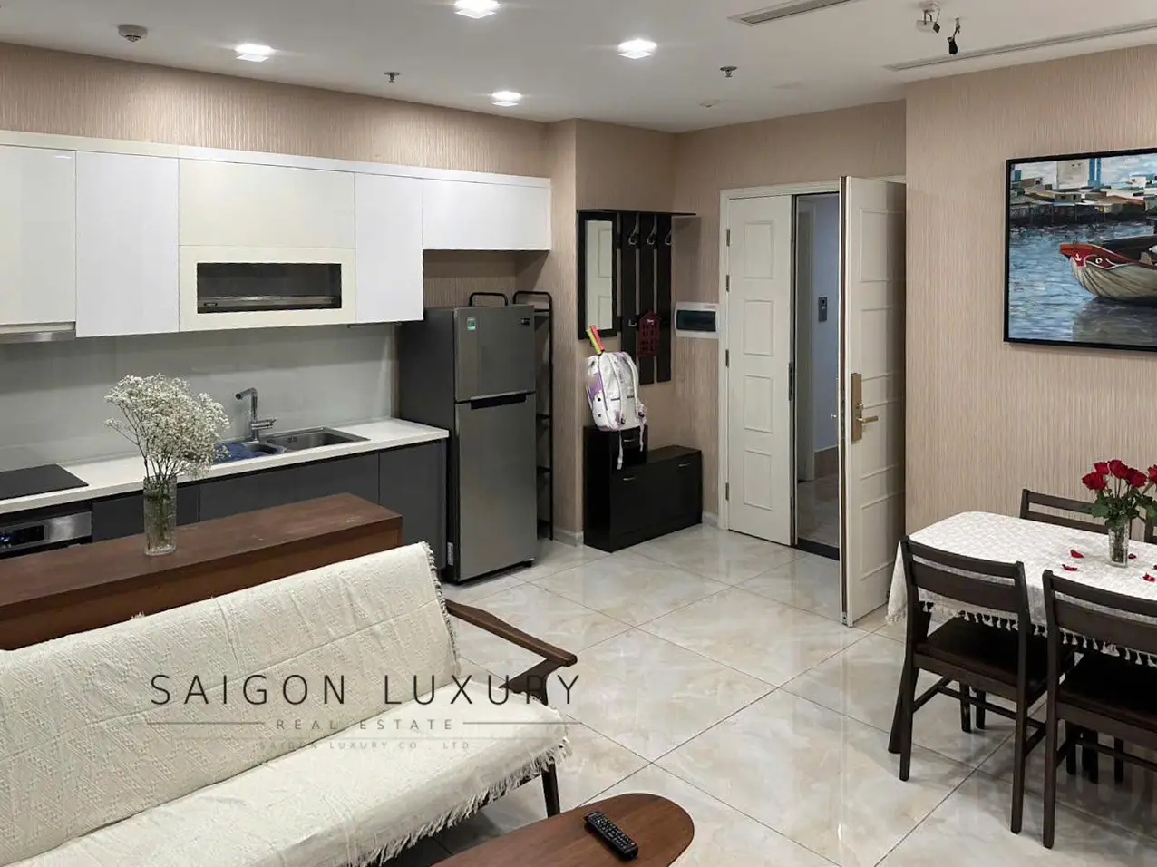 4vinhomes-golden-river-2pn-12ty