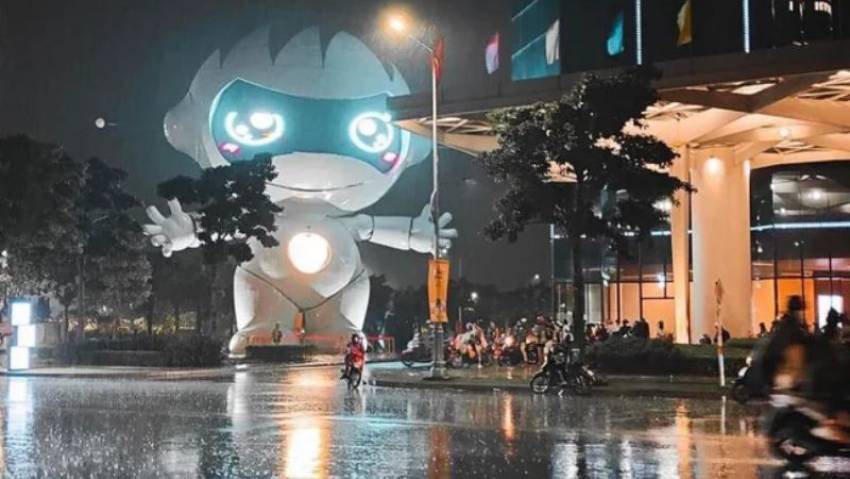 Emart robot is considered an icon of Thiso Mall Sala
