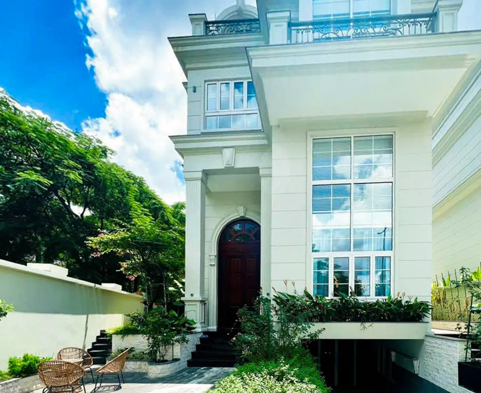 960