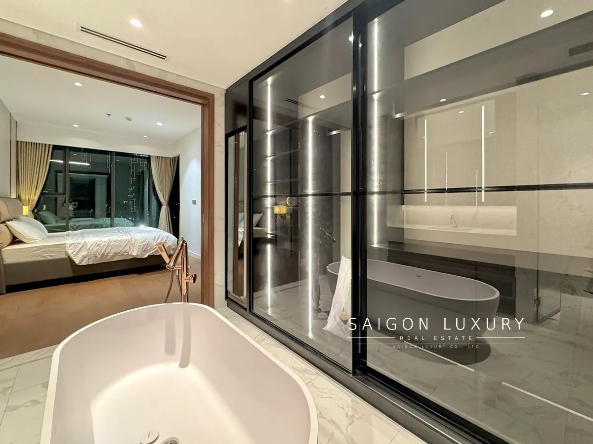 Bán căn hộ 3 phòng ngủ The Crest Residence – View cầu Ba Son và trung tâm Quận 1
